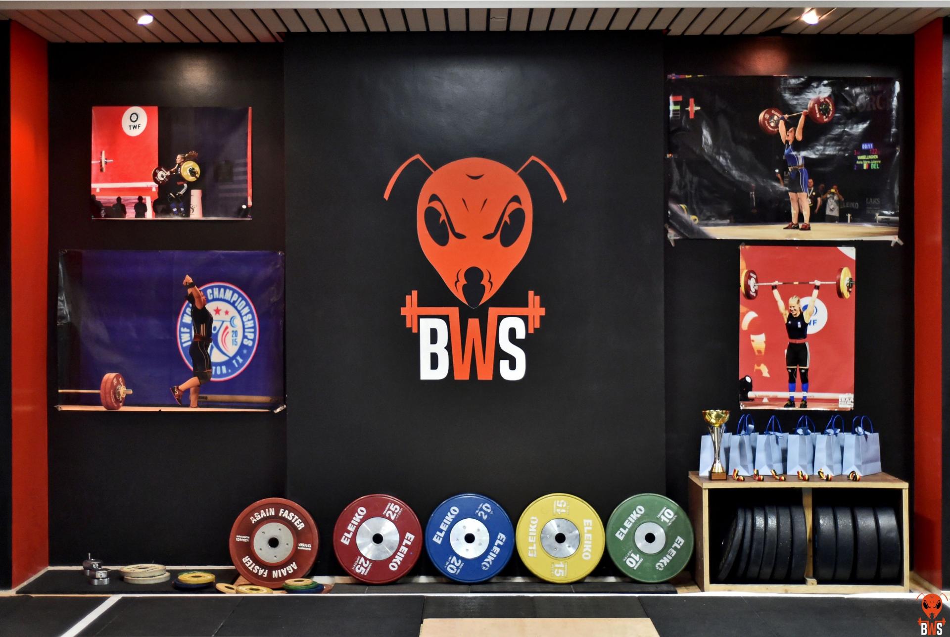 COMPÉTITION OFFICIELLE AU BWS (BWS OPEN) BRUSSELS WEIGHTLIFTING SCHOOL A 5 ANS
